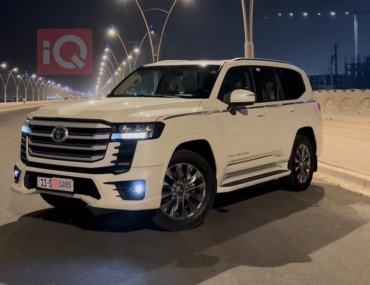 تويوتا لاندكروزر